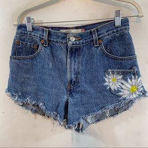 Denim Frayed Hem Daisy Embroidered Women's Shorts